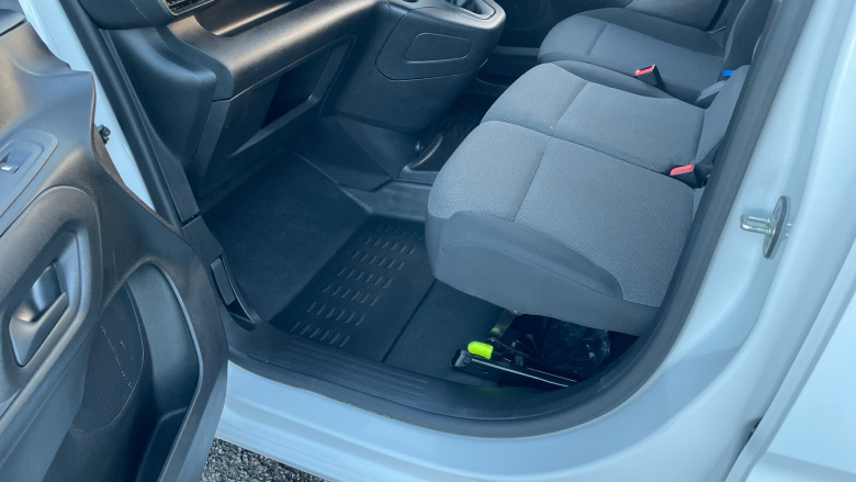 Citroen Berlingo M Diesel 1.5 BlueHDi 1000Kg Enterprise Ed 100ps 6 Speed S/S